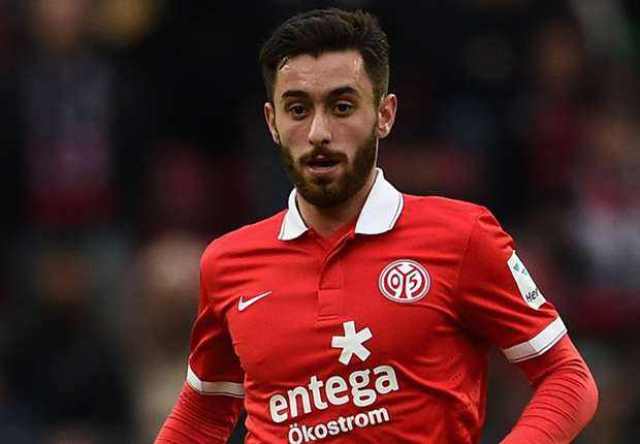 关于美因茨客场取胜，重返升班马之路的信息