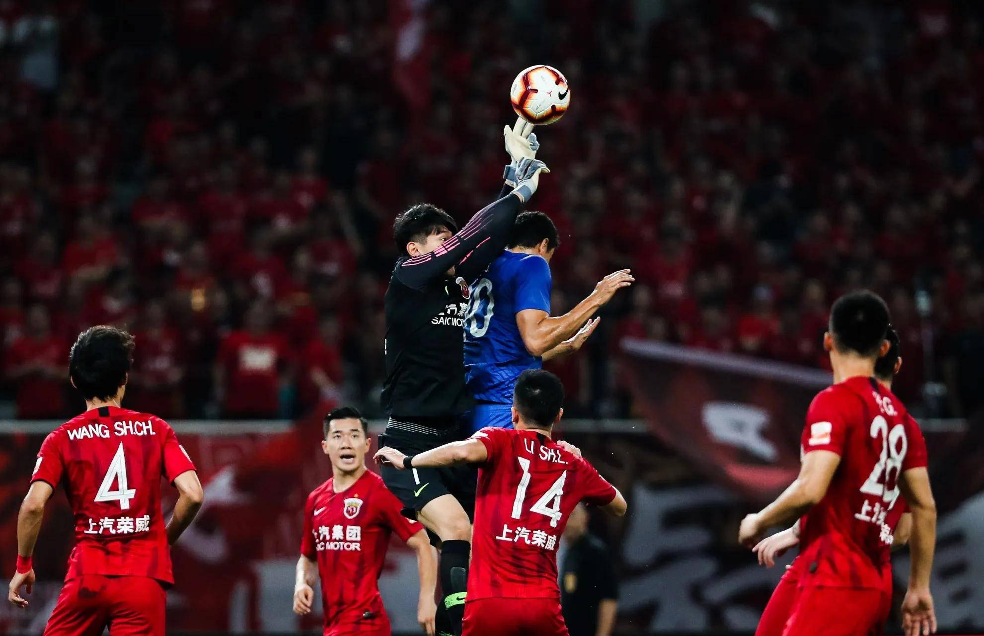 日本球队实力强劲，备战亚冠淘汰赛的简单介绍