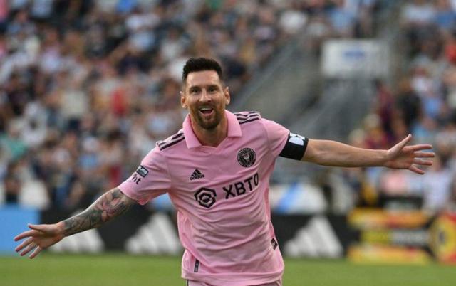 关于梅西火力全开，助巴萨轻松取胜的信息