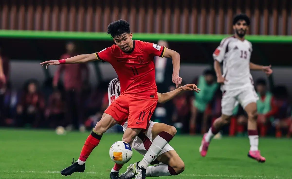 开云体育在线-亚洲足球联赛赛场上的豪情壮举