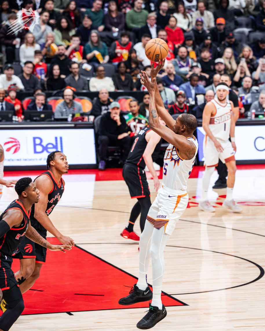 关于猛龙击败76人，继续保持不败势头的信息